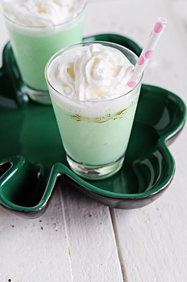 St. Patrick's Day Minty Ice Cream Cocktails