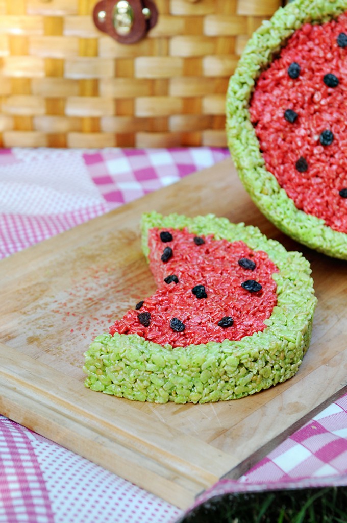 Rice Krispies Treats - Fun Picnic Treats from Dine and Dish