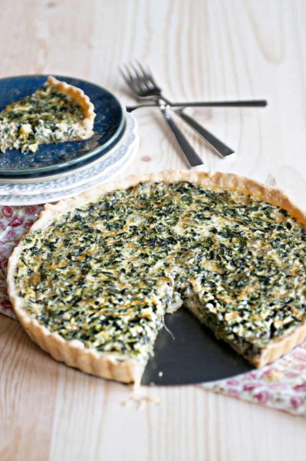 Simple spinach quiche with parmesan cheese