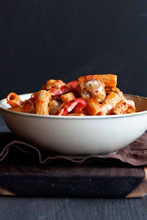 Sausage and Pepper Rigatoni from www.dineanddish.net