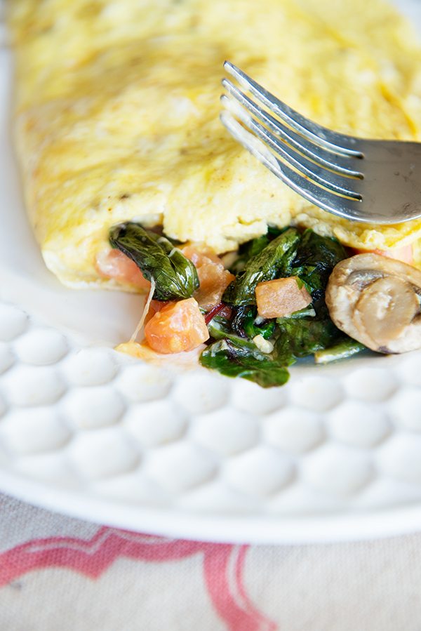 How to create a perfect omelet - tips and tricks for omelet perfection on dineanddish.net