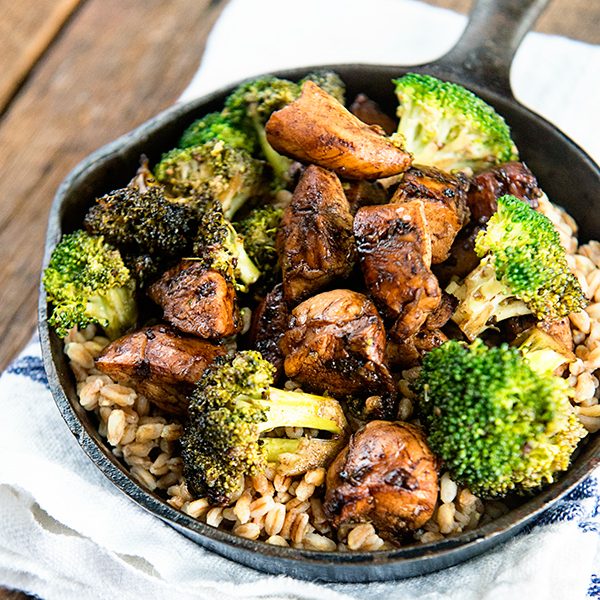 Balsamic Chicken and Broccoli over Farro Recipe is on dineanddish.net