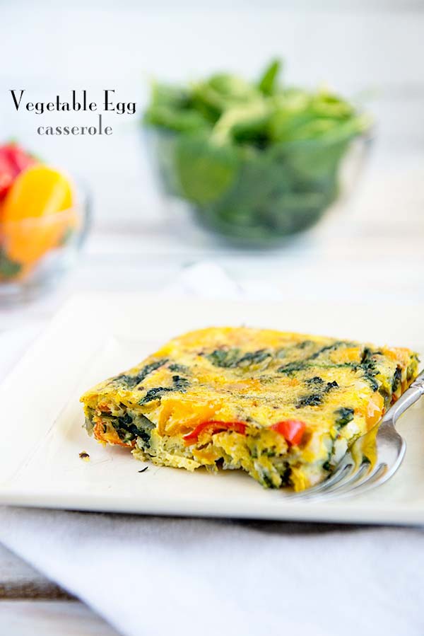 This healthy Egg Casserole Recipe is only 1 Weight Watchers Smart Point per serving! Recipe from dineanddish.net
